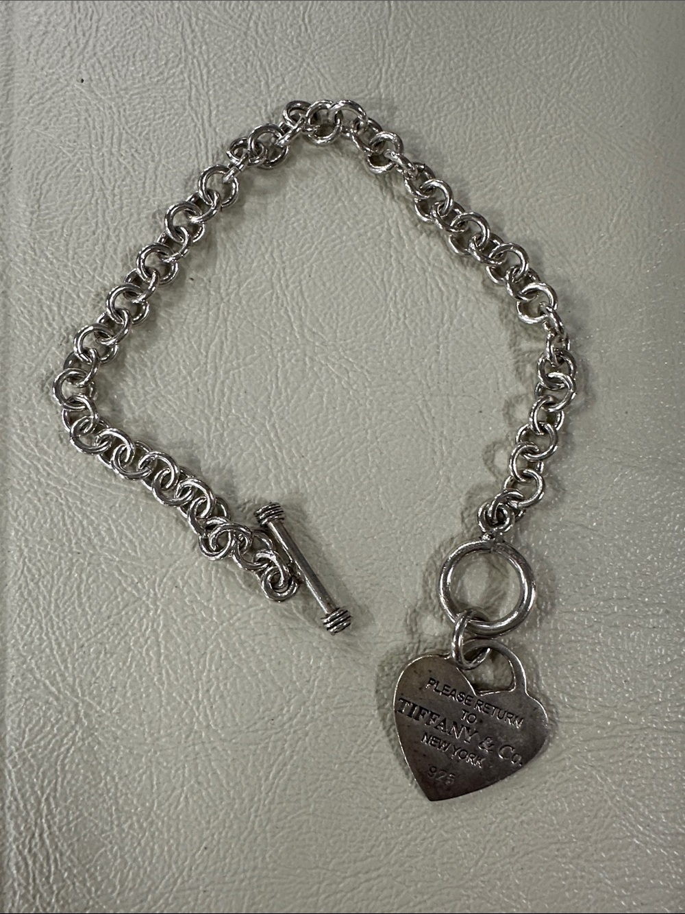 Tiffany & Co. Silver Heart Tag Toggle Bracelet - Sterling Silver Finish 8”